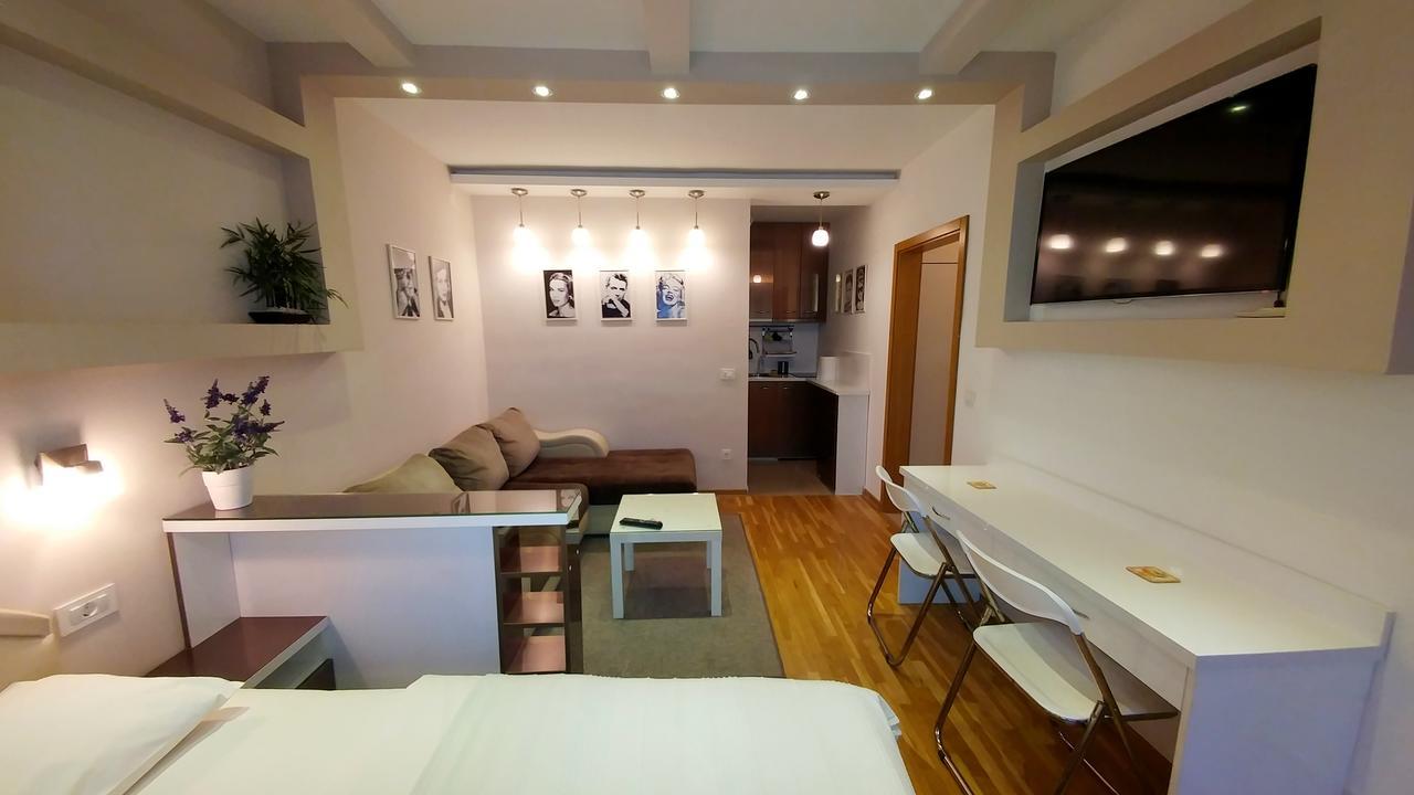 Apartment Oasis เบลเกรด ภายนอก รูปภาพ